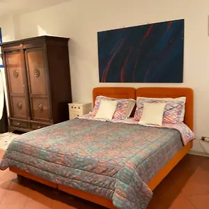 La Stradetta Bed & Breakfast